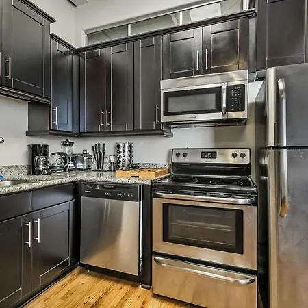 Gorgeous Condos Steps From French Quarter And Harrah'S St. New Orleans Exterior photo