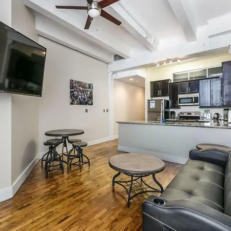 Gorgeous Condos Steps From French Quarter And Harrah'S St. New Orleans Exterior photo