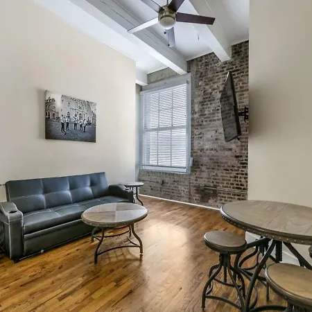 Gorgeous Condos Steps From French Quarter And Harrah'S St. New Orleans Exterior photo