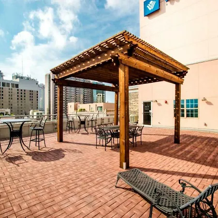 Gorgeous Condos Steps From French Quarter And Harrah'S St. New Orleans Exterior photo